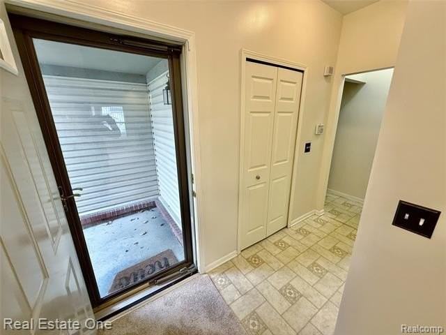 716 Palmer Dr - Photo 2 of 29