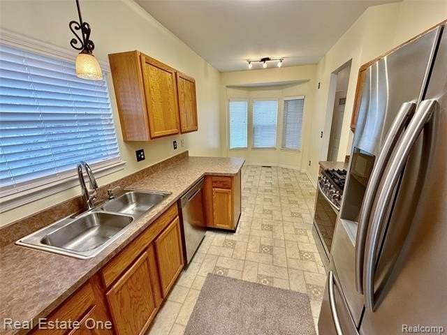 716 Palmer Dr - Photo 6 of 29