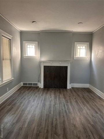 4506 Bewick St - Photo 2 of 8