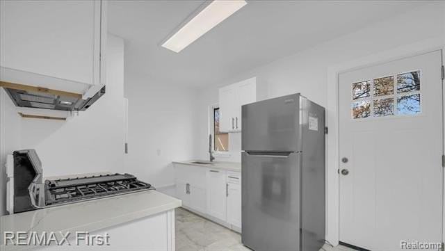 23108 Pilgrim Ave - Photo 6 of 17