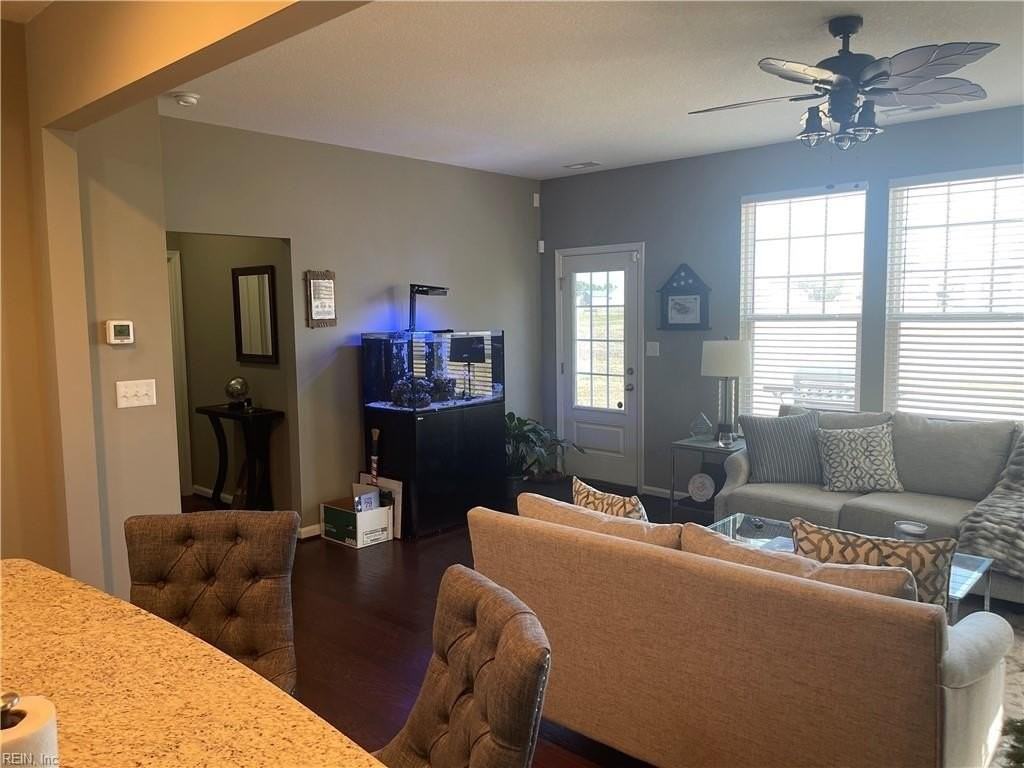 131 Brookside Ln - Photo 3 of 14