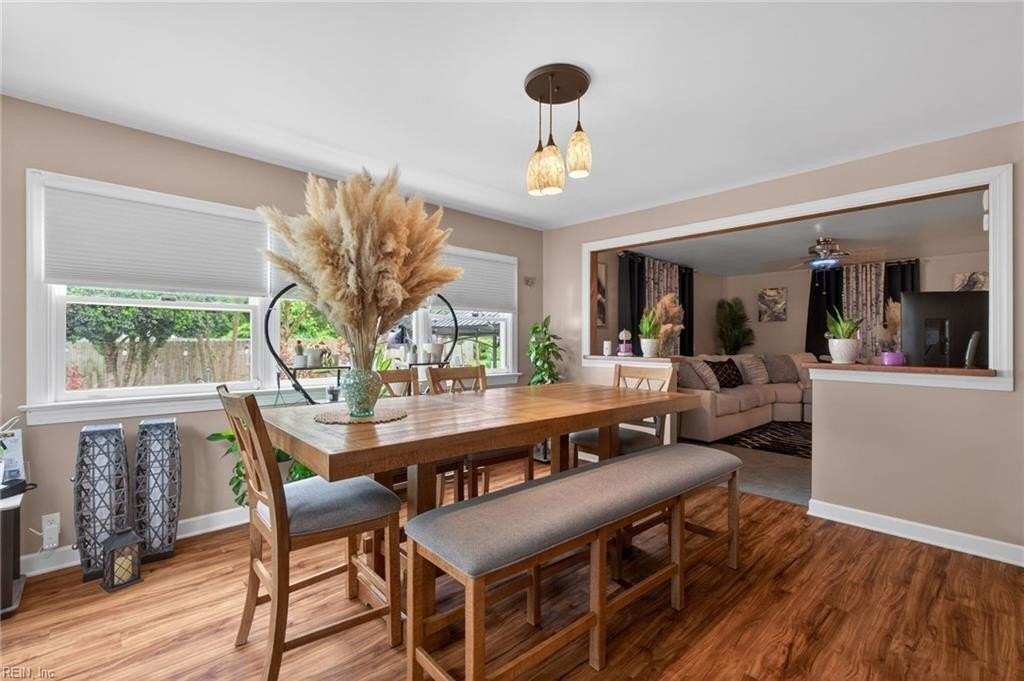 415 Fresh Meadow Rd - Photo 6 of 33