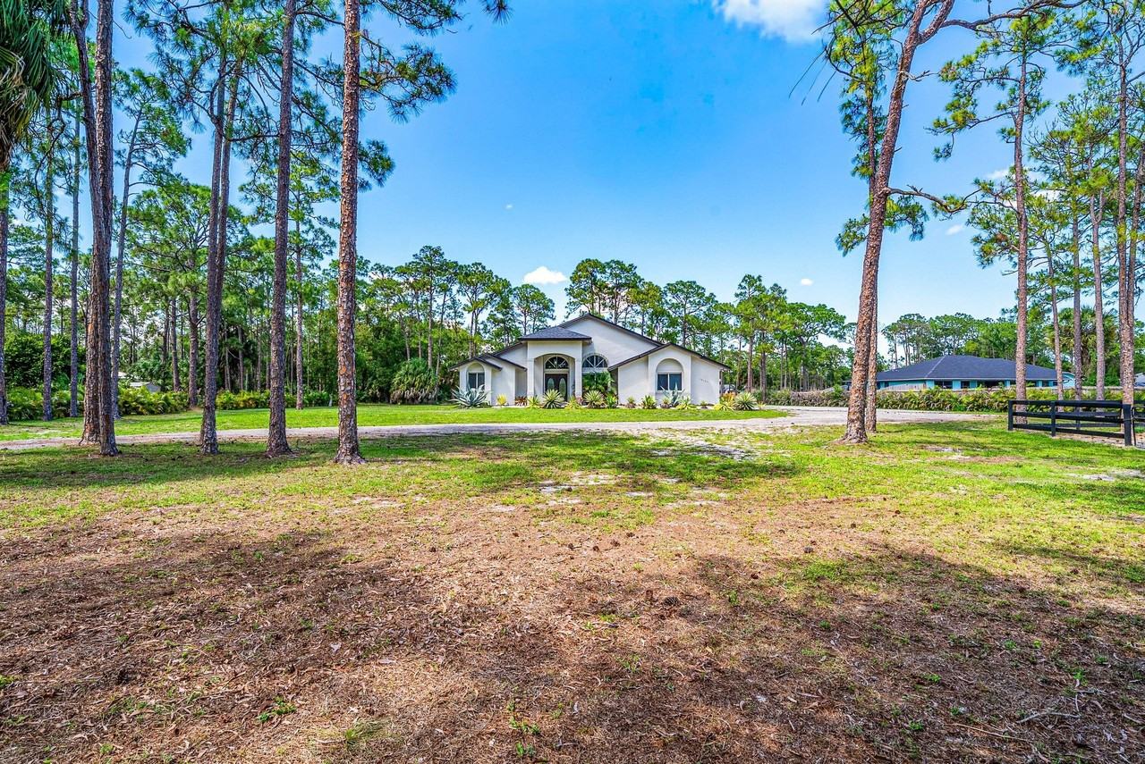 16105 Temple Blvd - Photo 3 of 50