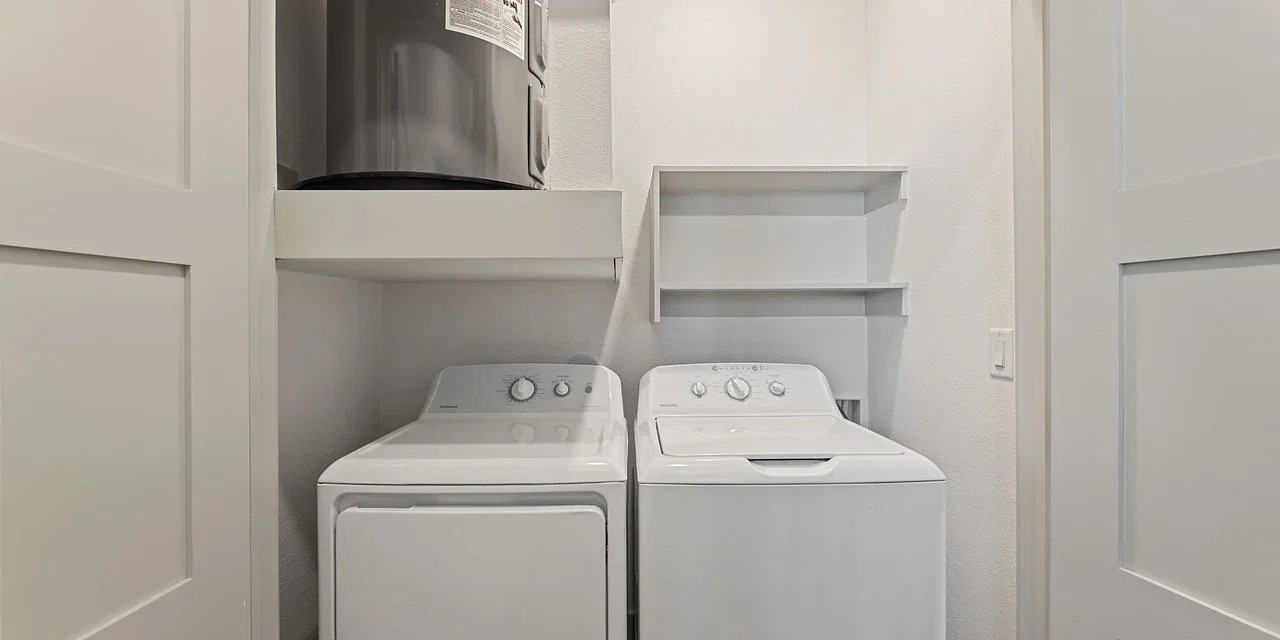 151 Villas Dr #1214 - Photo 7 of 8