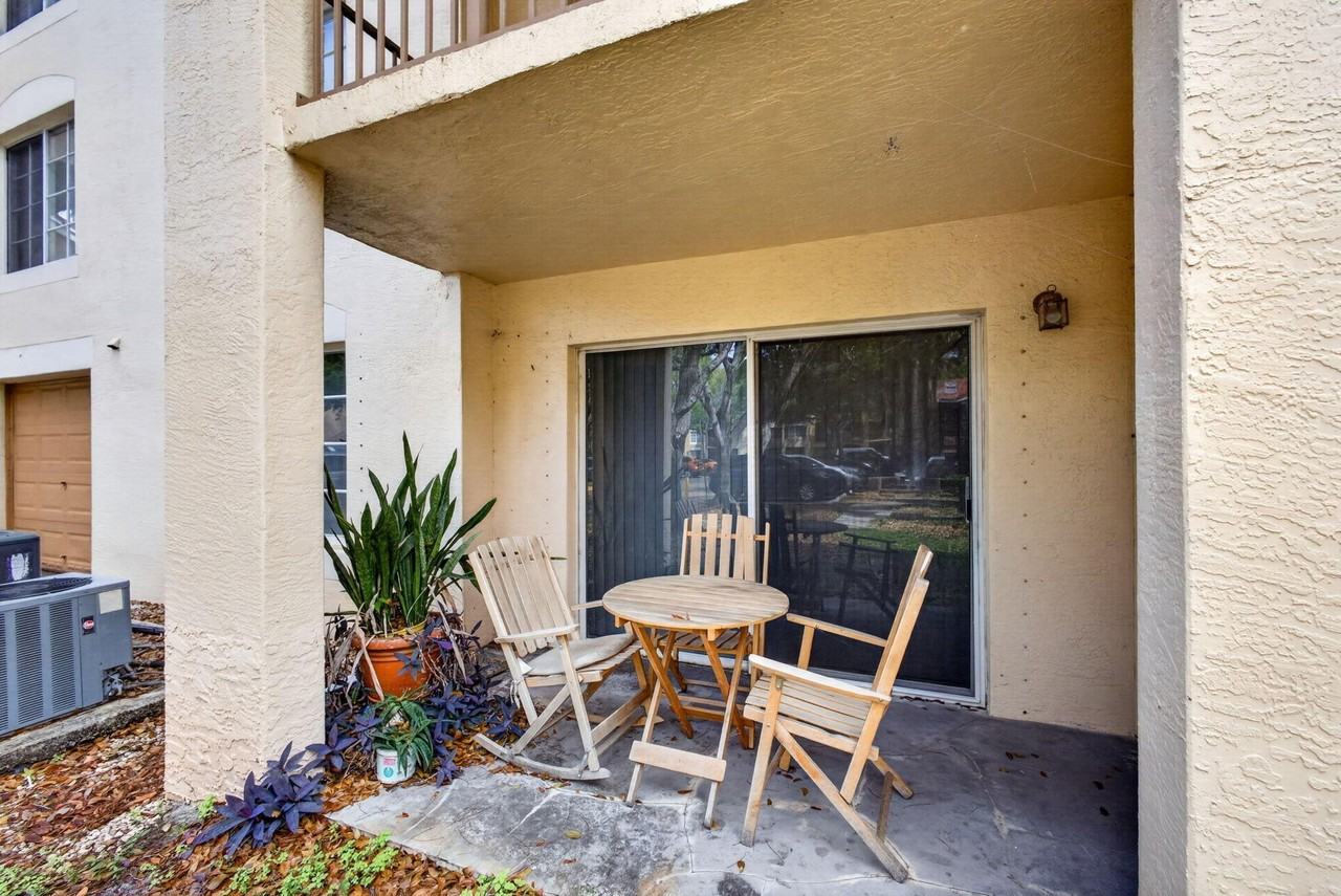 4211 San Marino Blvd #105 - Photo 4 of 48