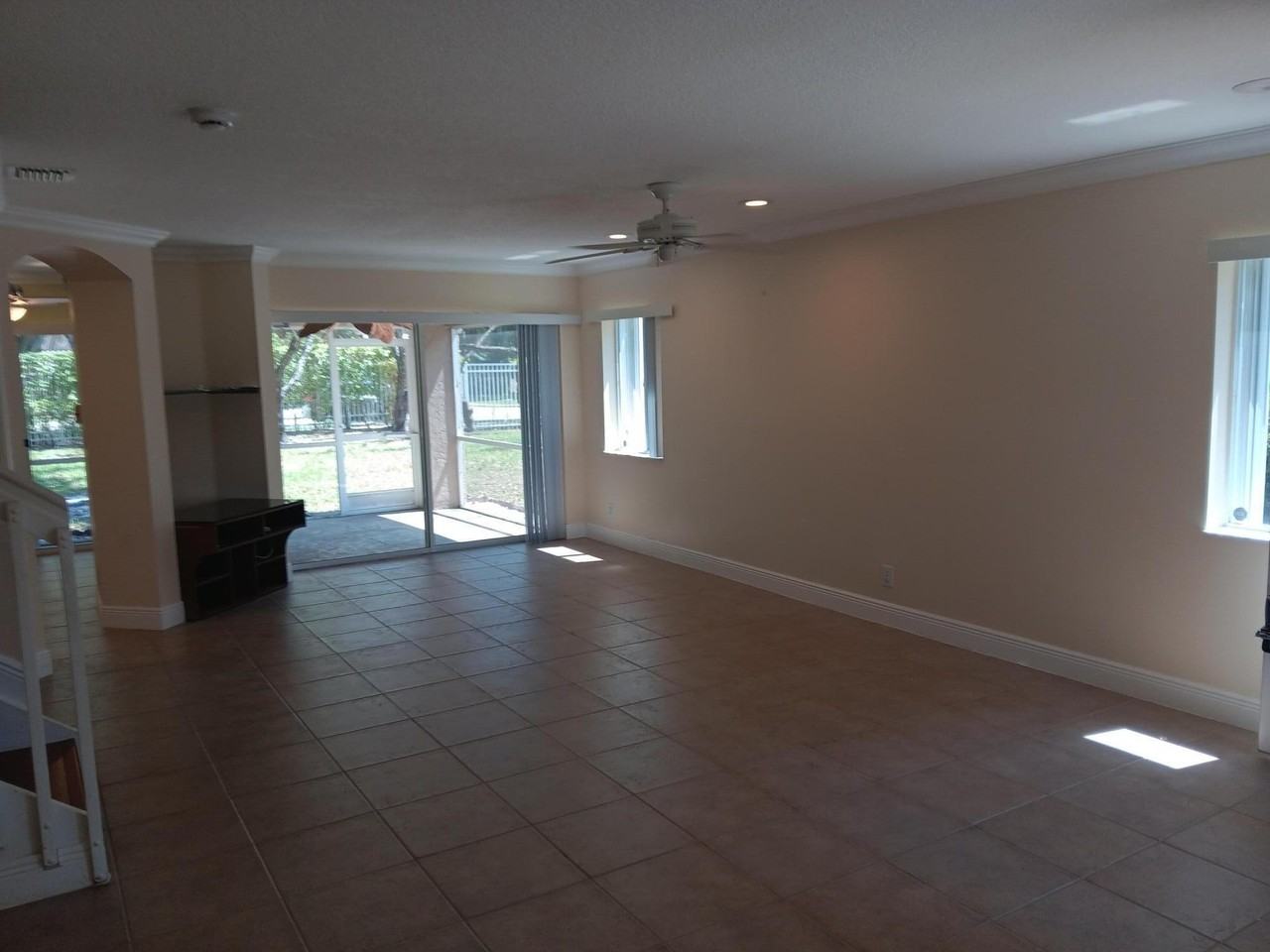 4983 Pinemore Ln #4983 - Photo 3 of 18