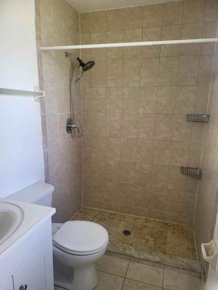 613 Sw Pueblo Ter - Photo 4 of 7