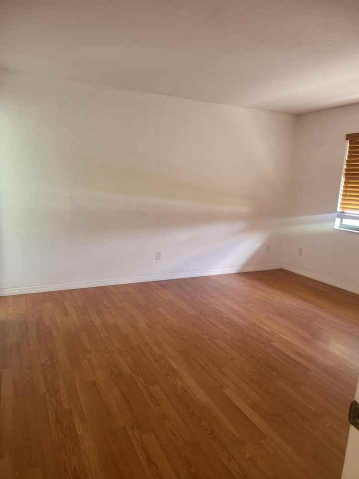 613 Sw Pueblo Ter - Photo 5 of 7