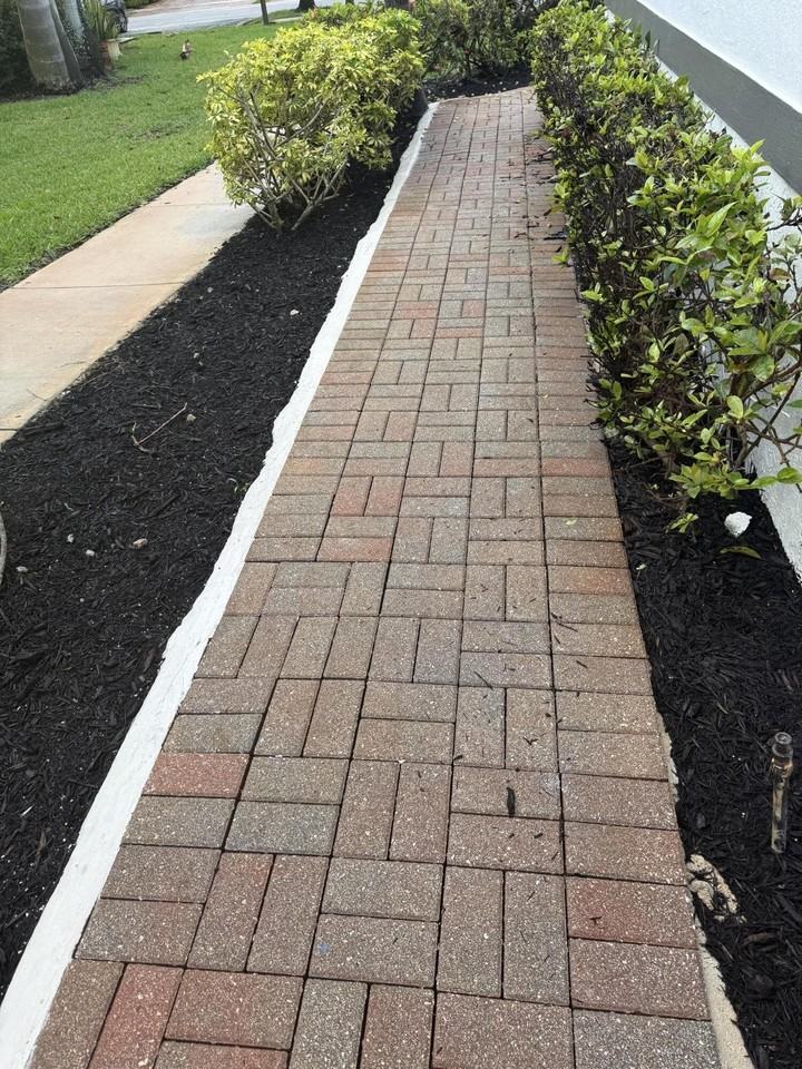 9831 Nw 24th St - Photo 5 of 50