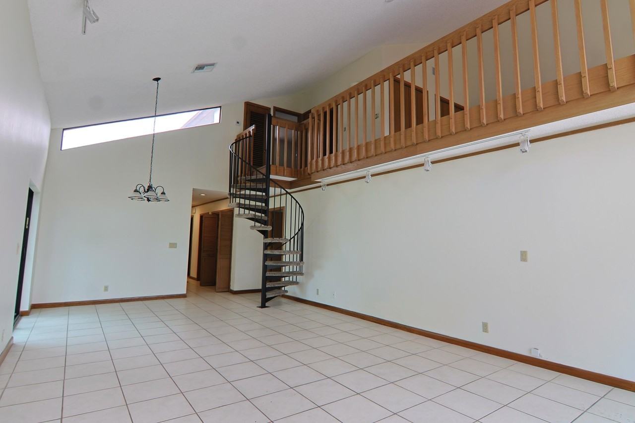 620 Hastings St - Photo 3 of 30