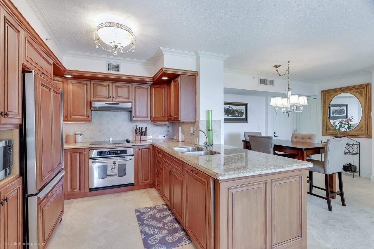 651 Okeechobee Blvd #509 - Photo 2 of 12