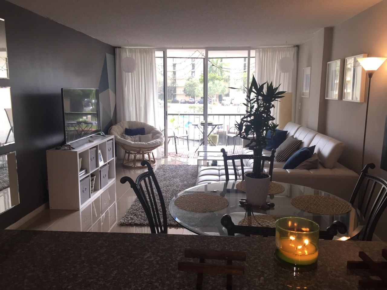 10 Royal Palm Way #2030 - Photo 6 of 26