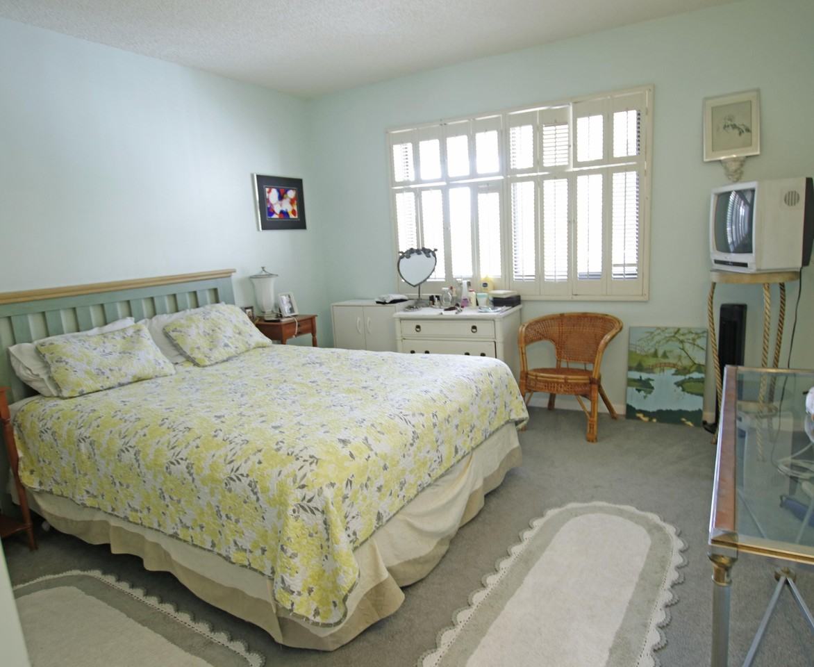 4254 Deste Ct #305 - Photo 4 of 13