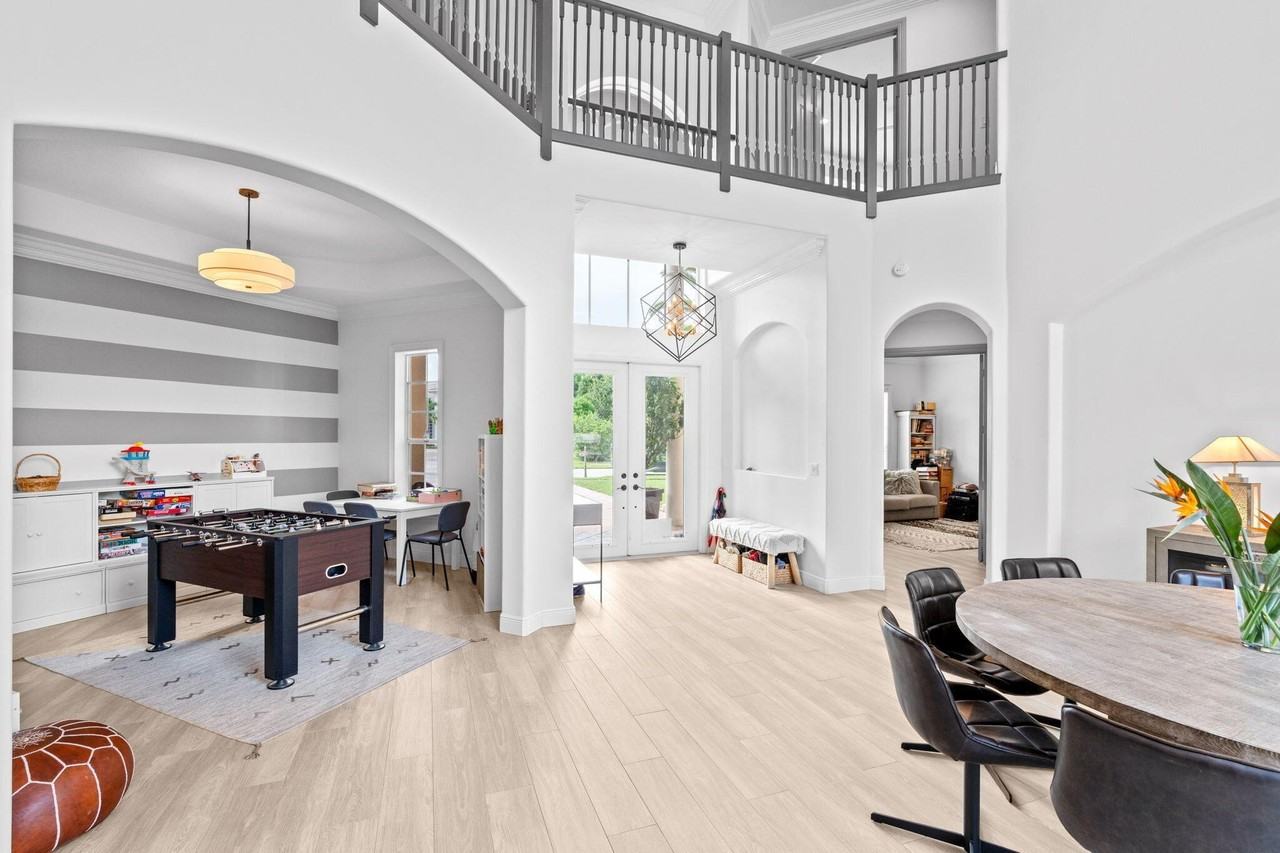 12442 Equine Ln - Photo 7 of 50