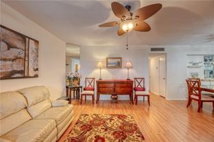 2400 Ne 10th St #204 - Photo 1 of 1