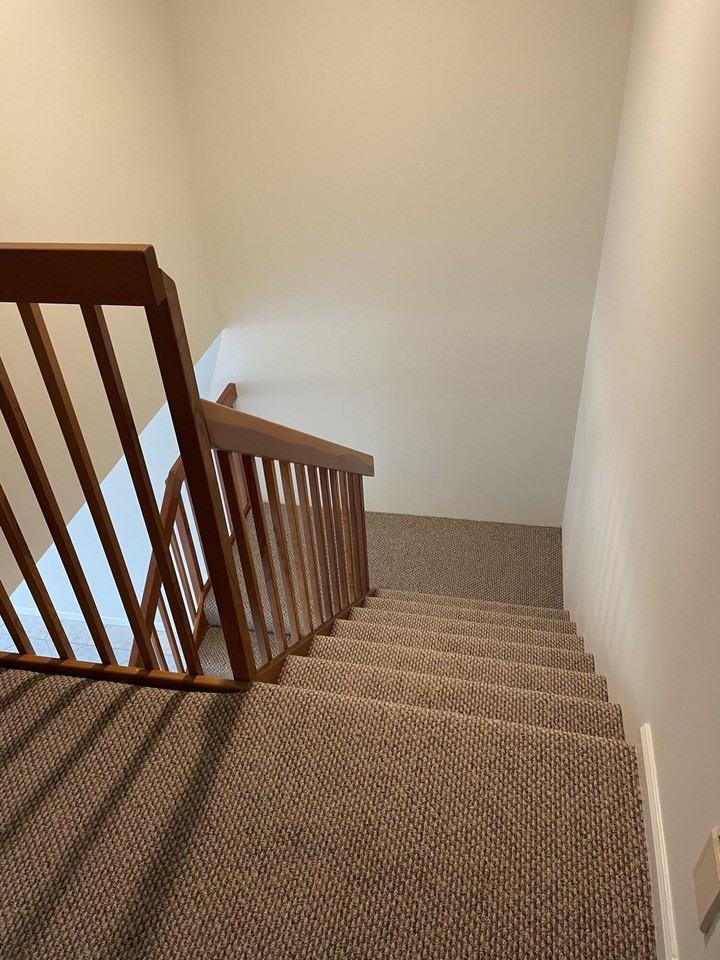 43 Essex Ct #A - Photo 7 of 12