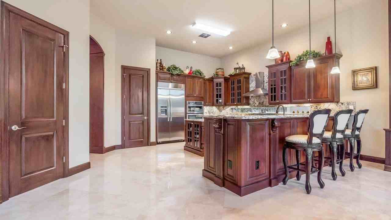 17384 Vistancia Cir - Photo 7 of 27