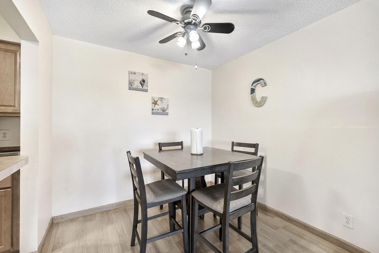 125 Shore Ct #304A - Photo 5 of 13