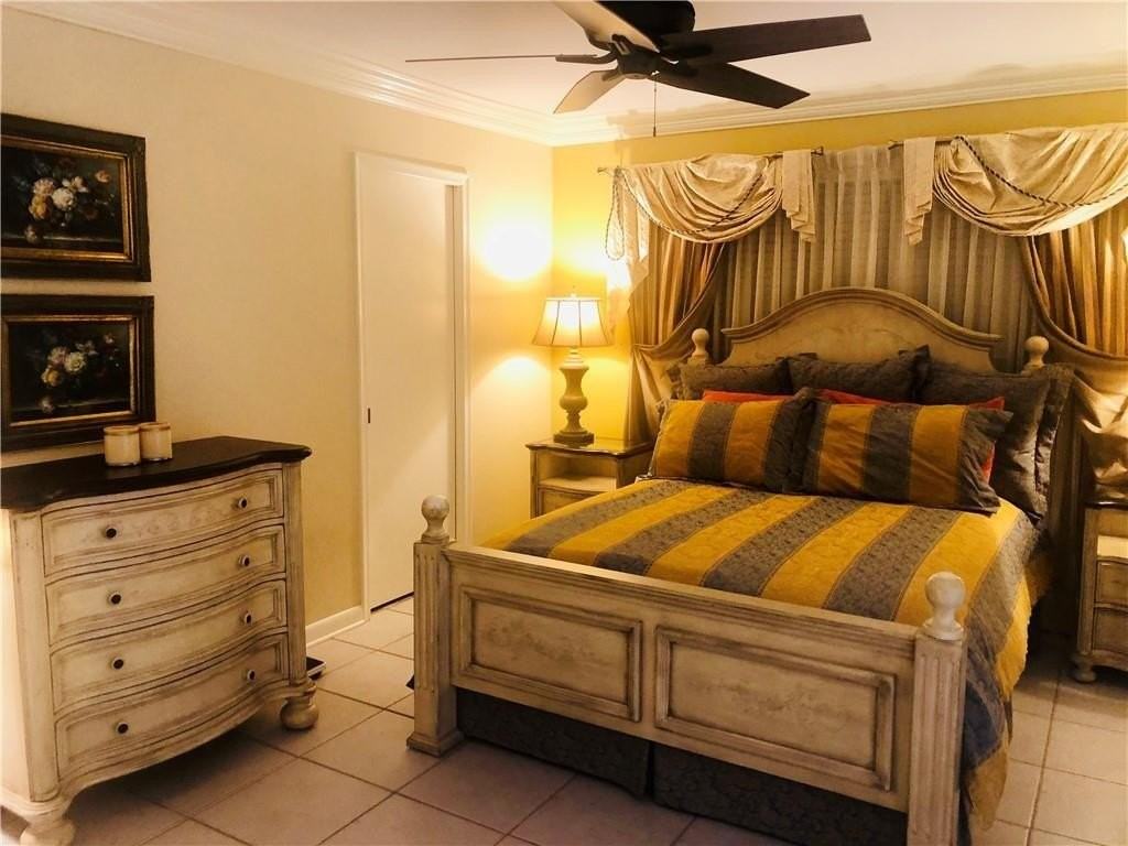 137 Farnham F #137 - Photo 2 of 50