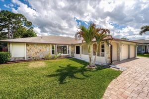 featured image of 1326 Sw Bartell Ave
