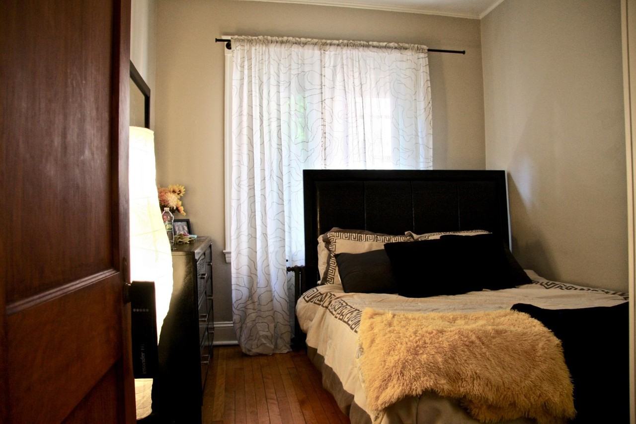 Winthrop Rd #5 - Photo 4 of 6