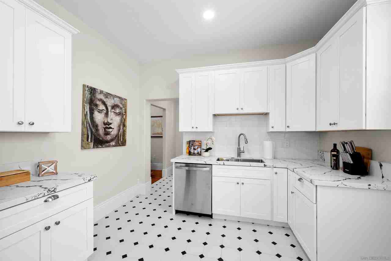 2251 Brant St - Photo 7 of 20