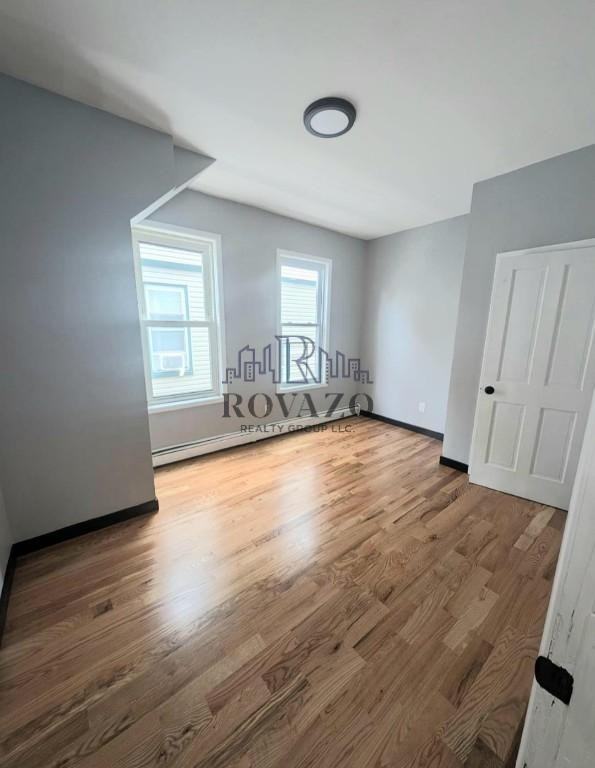 167 Shephard Ave #1 - Photo 6 of 8
