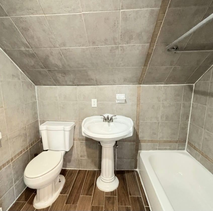 173 Scheerer Ave #3B - Photo 4 of 4