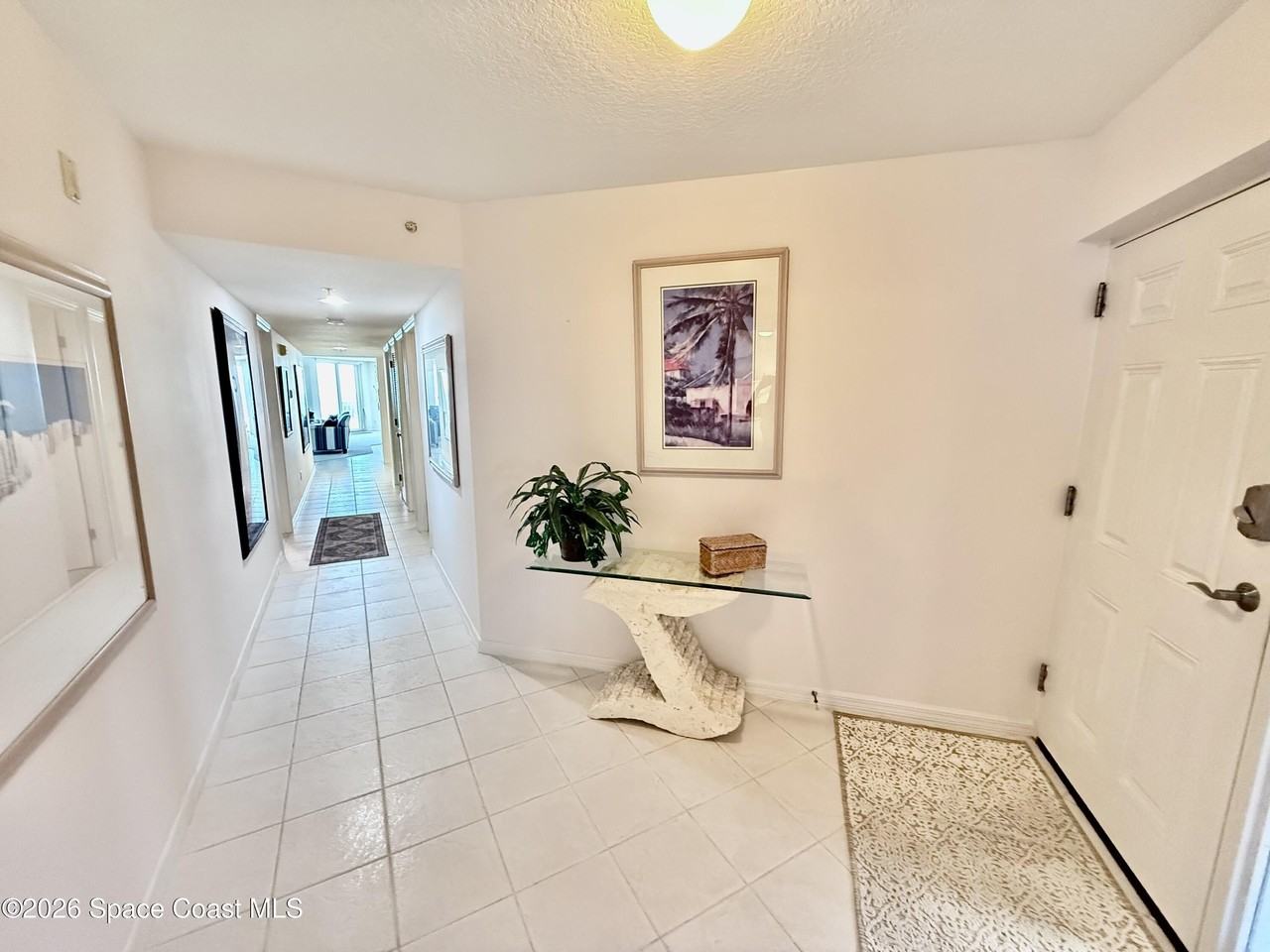 425 Buchanan Ave #302 - Photo 3 of 43