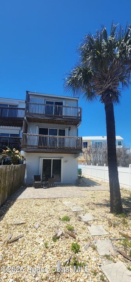 8208 Presidential Ct - Photo 7 of 31