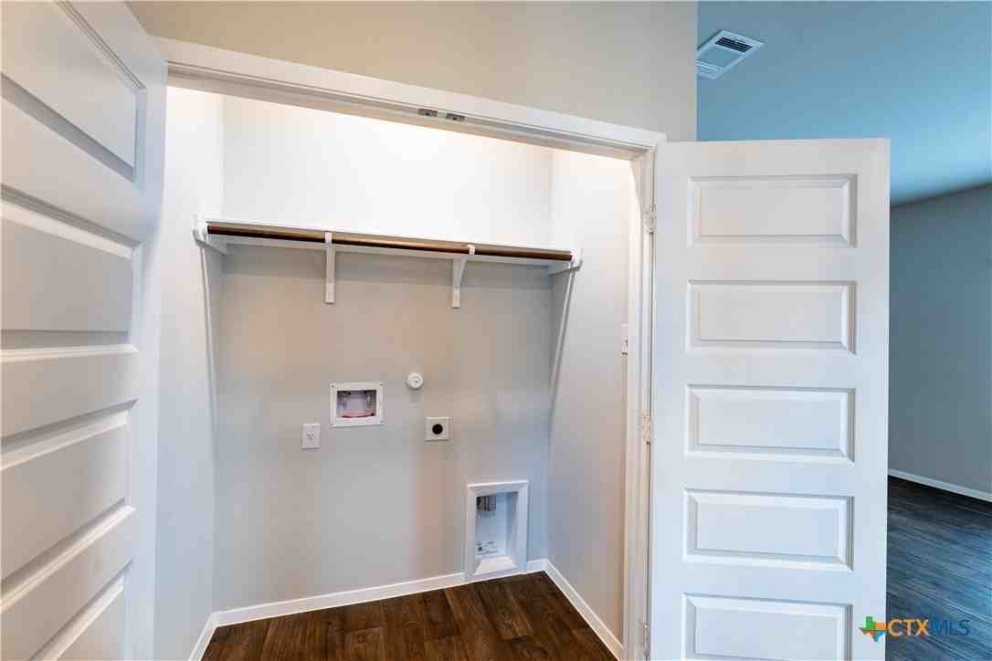 11513 Murano Dr - Photo 6 of 23