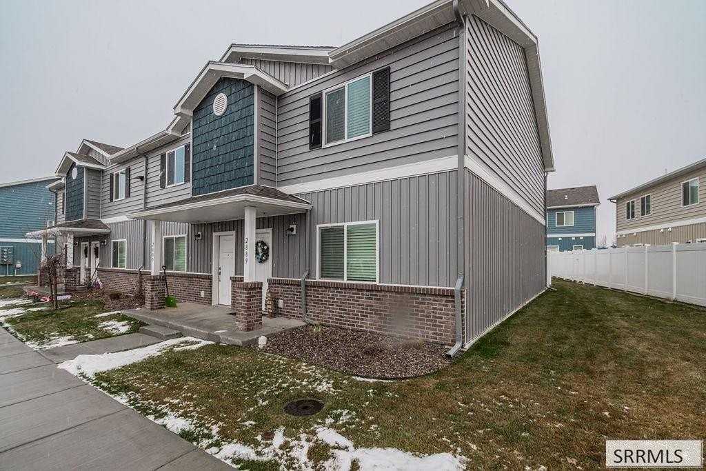 2889 Murwood - Photo 2 of 45