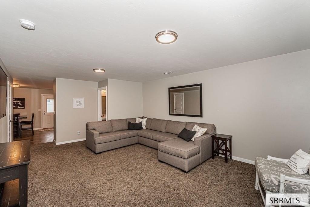 2889 Murwood - Photo 5 of 45