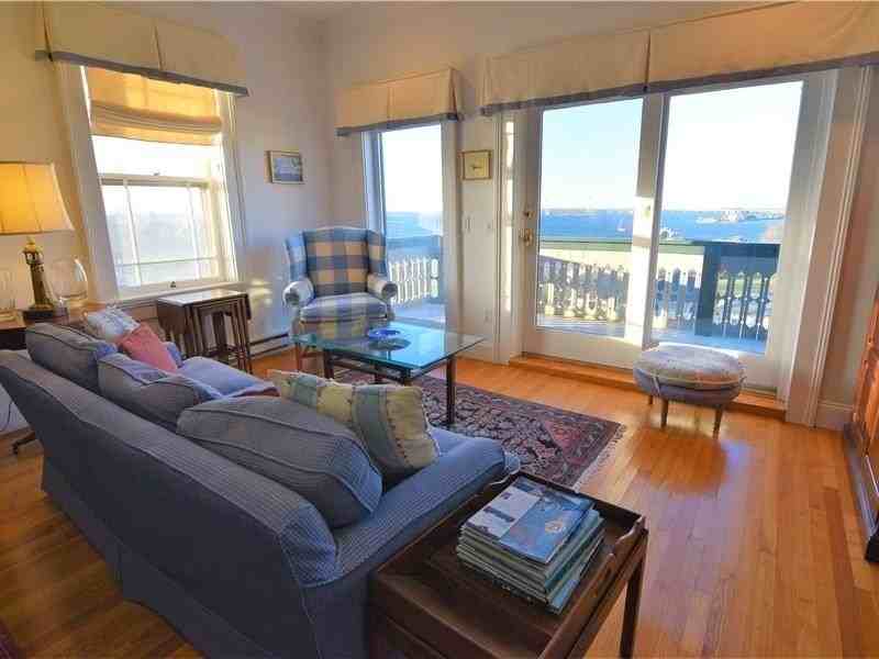 35 Chastellux Ave #J - Photo 4 of 25