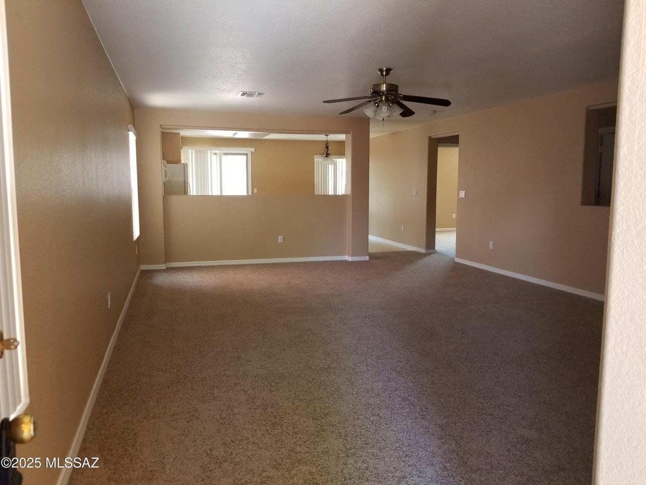 67 W Calle Mantilla - Photo 2 of 11