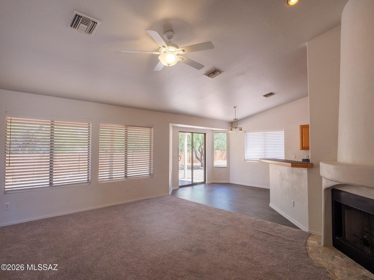 458 W Paseo Rio Grande - Photo 3 of 25