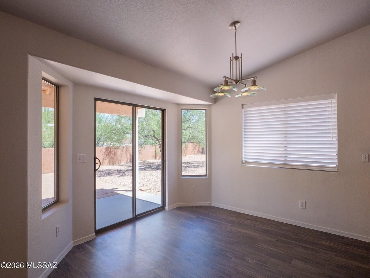 458 W Paseo Rio Grande - Photo 6 of 25