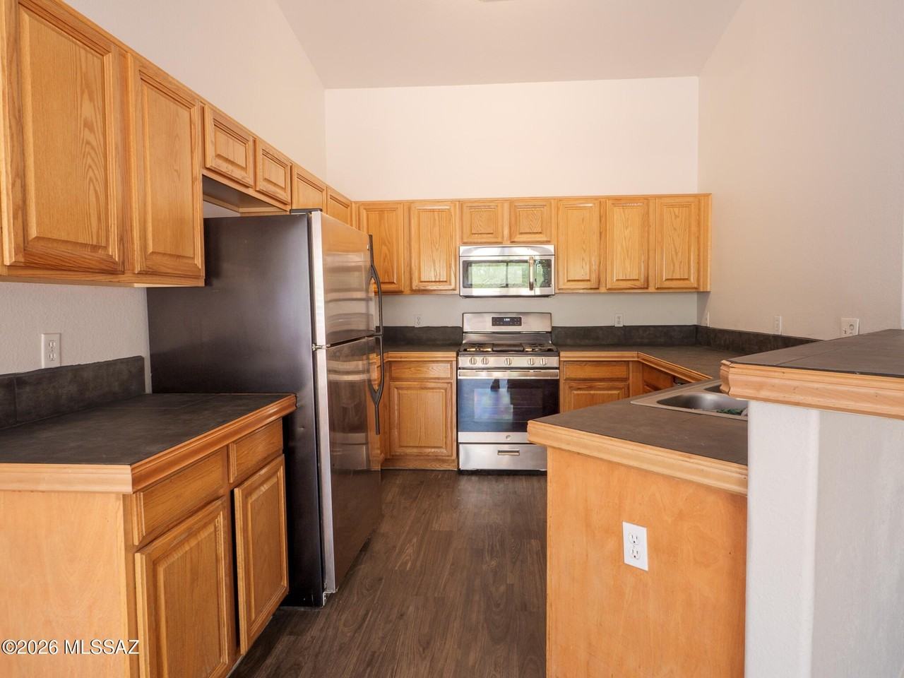 458 W Paseo Rio Grande - Photo 7 of 25