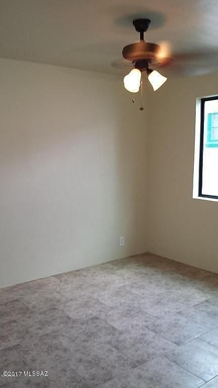 2125 N Euclid Ave - Photo 5 of 8