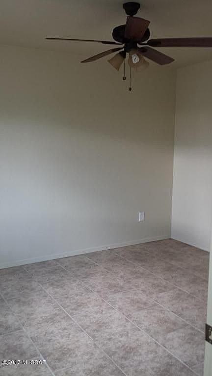 2125 N Euclid Ave - Photo 7 of 8