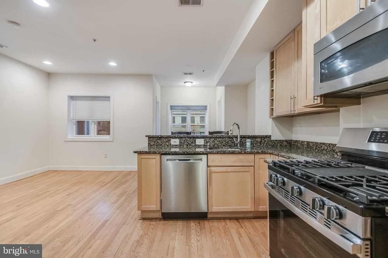 2307 18th St Nw #1 - Photo 5 of 21