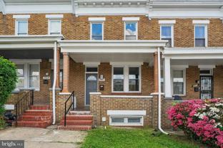 2817 Pelham Ave - Photo 1 of 1