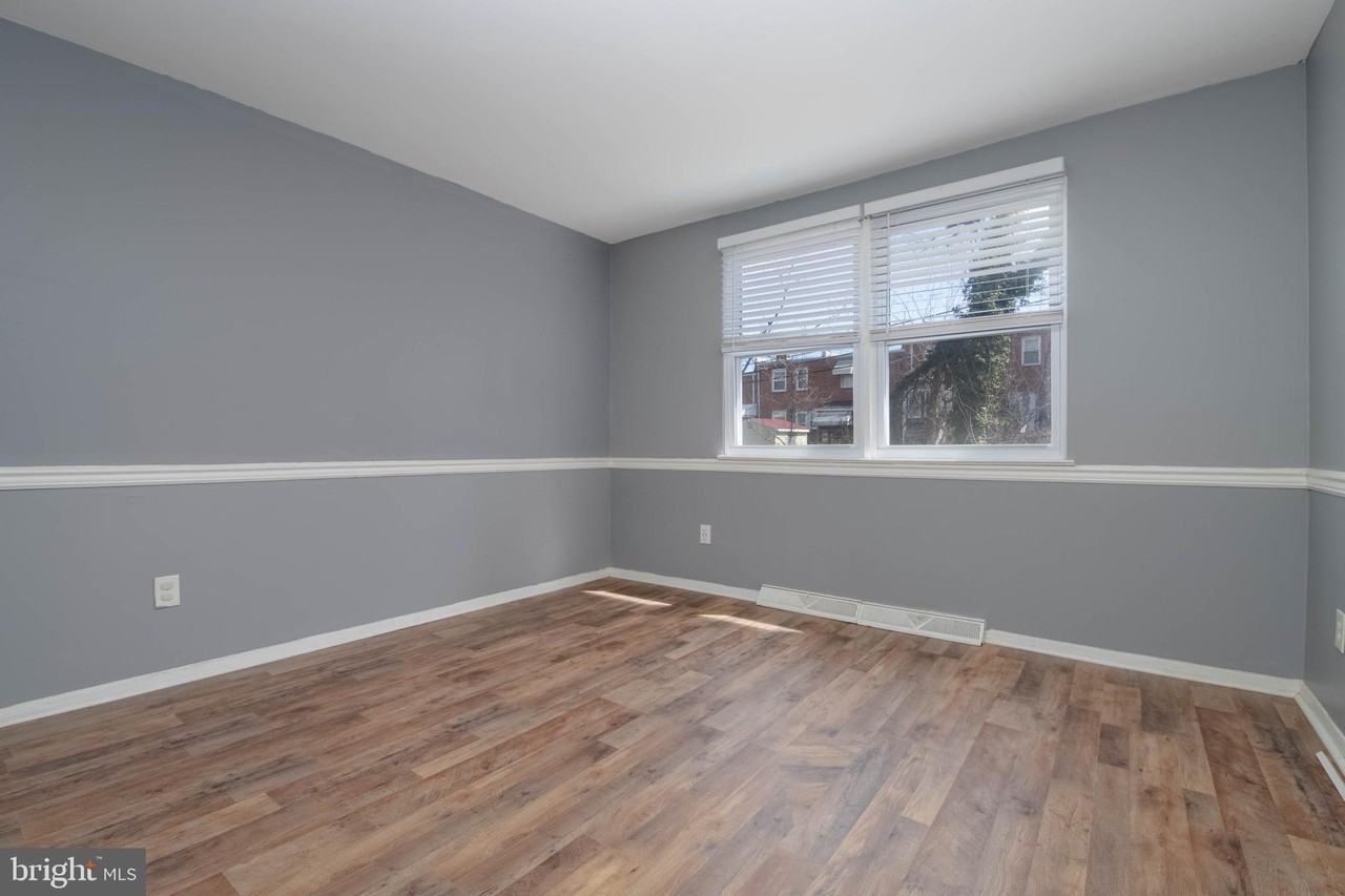 4409 Falls Bridge Dr #G - Photo 4 of 22