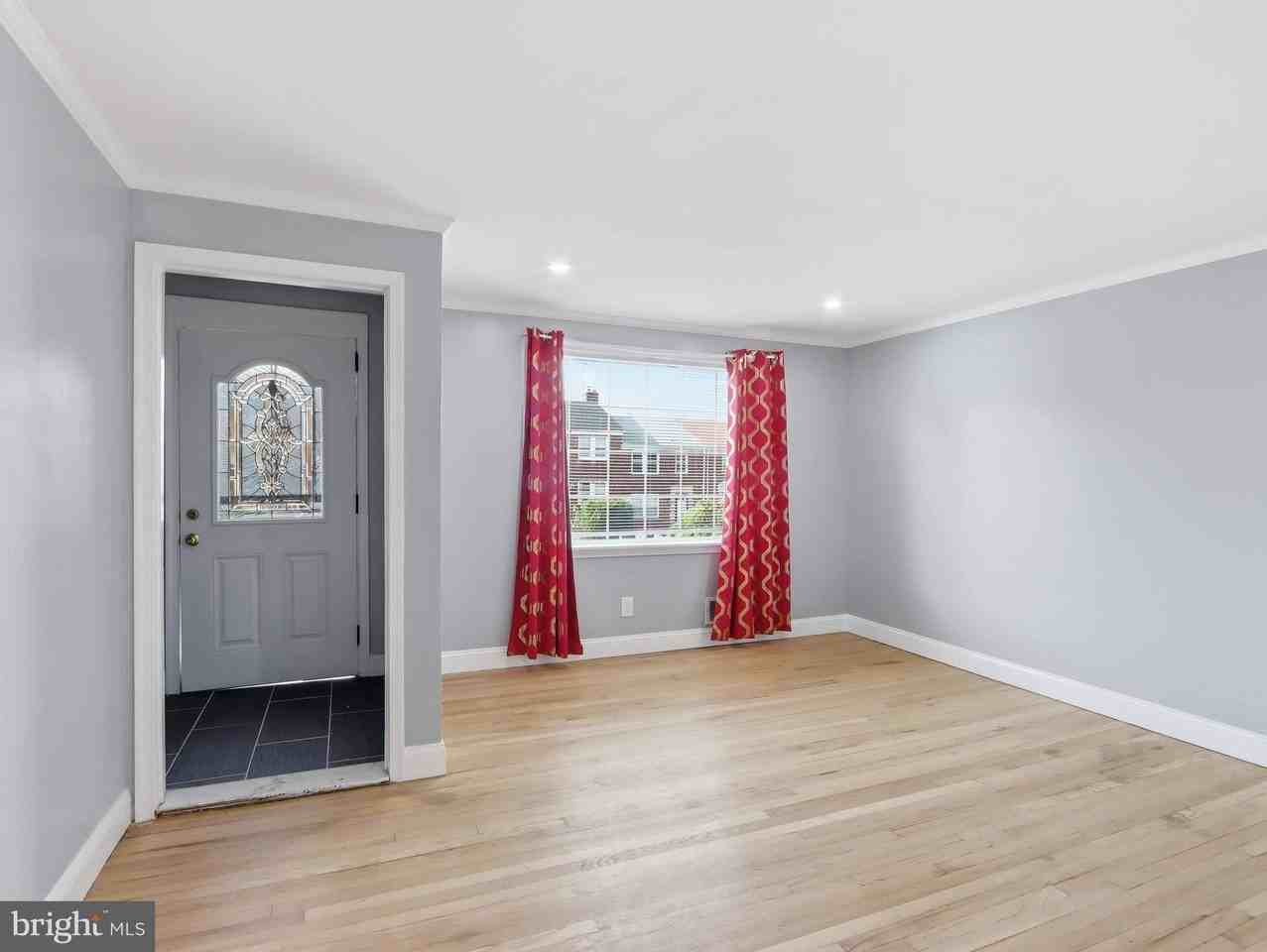 3603 Ravenwood Ave #1 - Photo 5 of 25