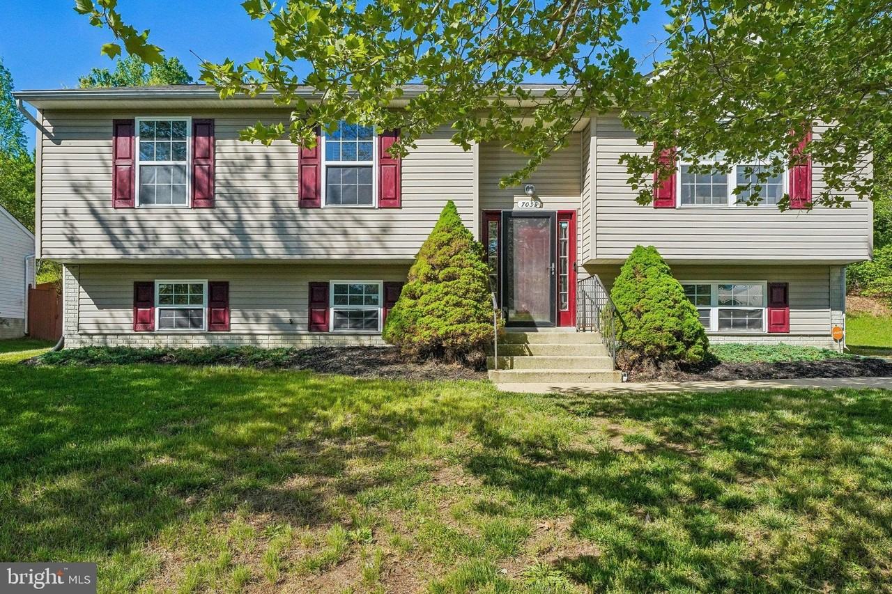 7039 Heather Dr - Photo 4 of 24