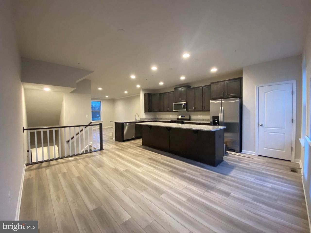 1659 Magundy St - Photo 3 of 16