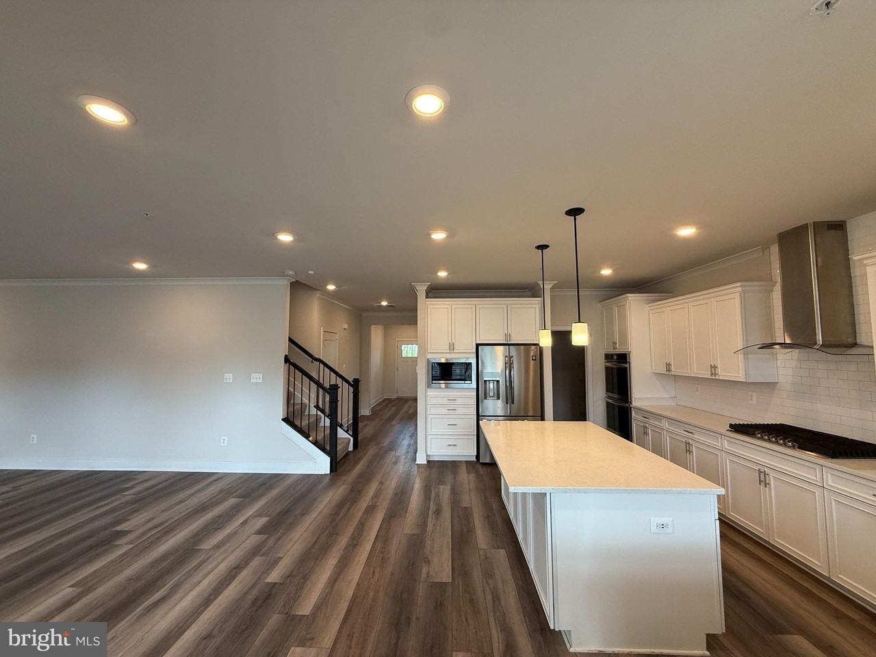 1407 Pinkerton St - Photo 5 of 21