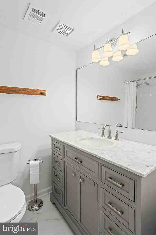 9629 Whiteacre Rd #B2 - Photo 7 of 11