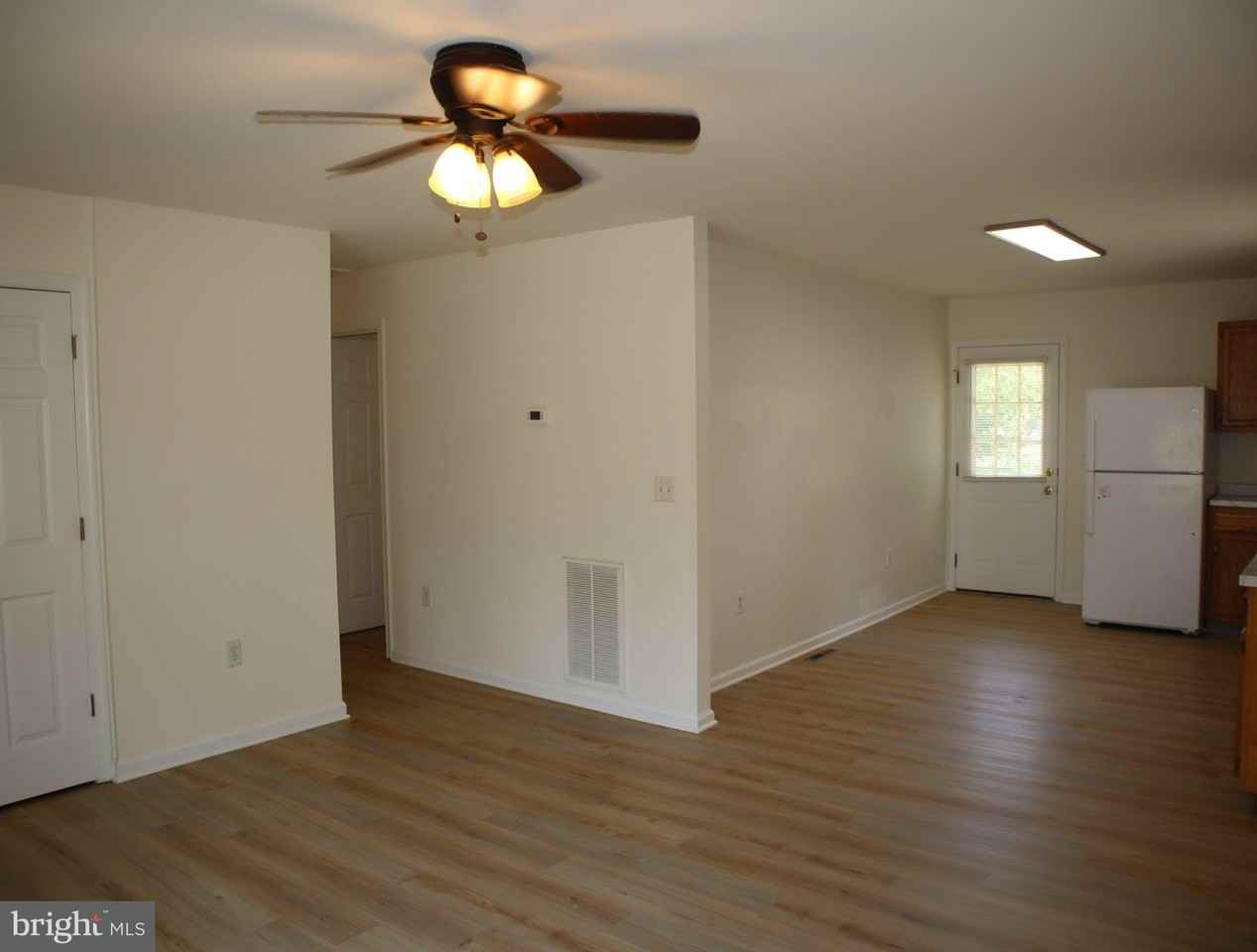 311 Decatur Ave - Photo 5 of 26