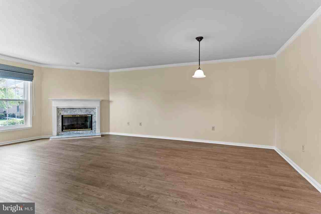 4111 Nantucket Dr - Photo 5 of 30